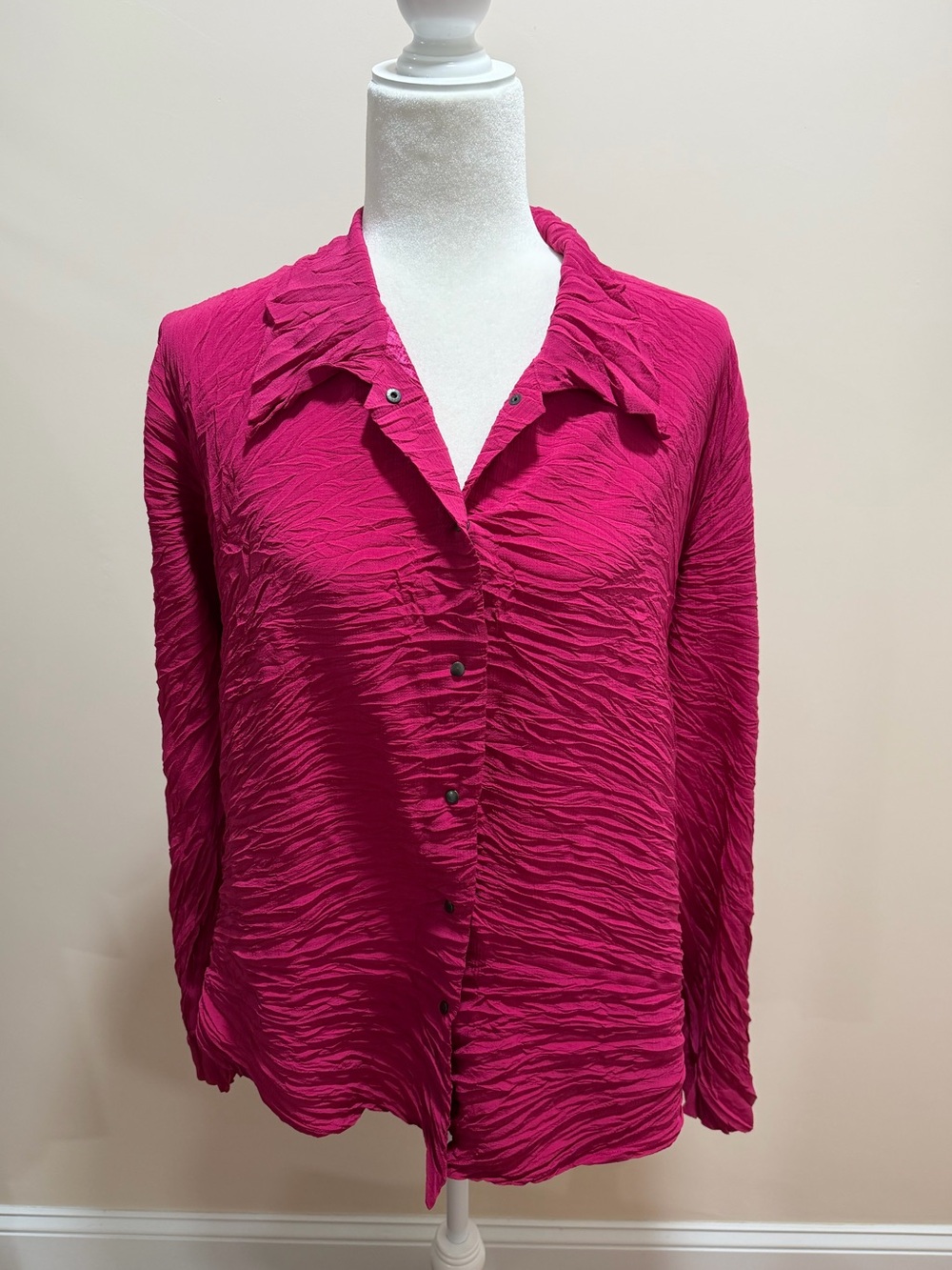 Babette Pink Crinkle Polyester Microfiber Long Sleeve Snap Front Top Sz. XL